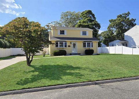 Photo of 119 Noel Drive, Centereach, NY 11720 (MLS # 938421)