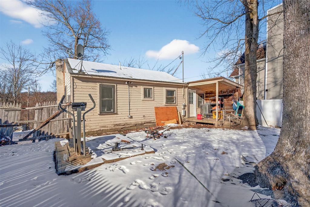 Photo of 488 Tally Ho Road, Middletown, NY 10940 (MLS # 942705)