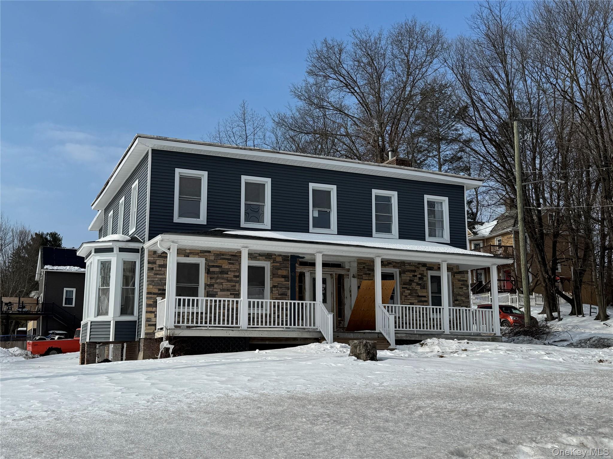 41 Monhagen Avenue 39