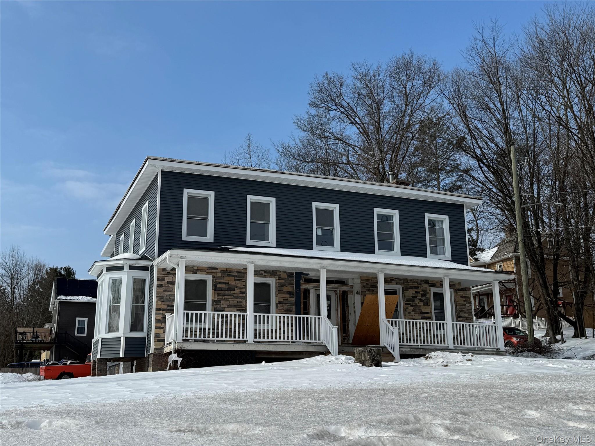 41 Monhagen Avenue 39