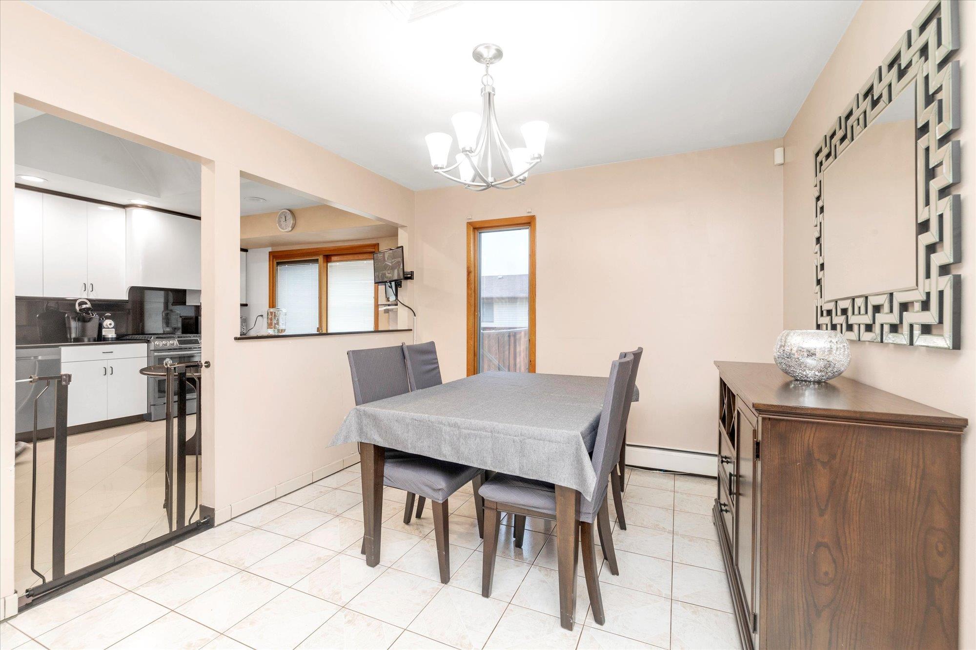 57 Cheslan Ct. Ct, Oceanside, New York image 4