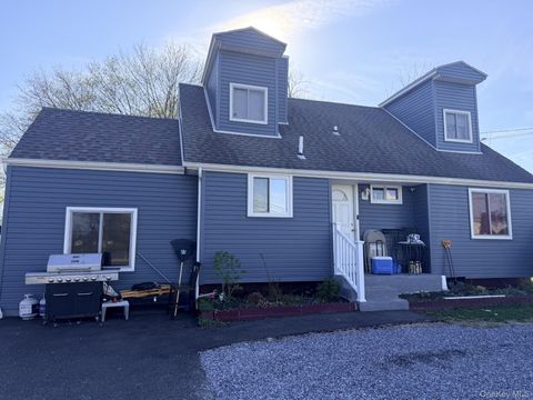 332 Crooked Hill Road Brentwood NY 11717