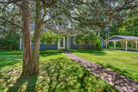 Homes For Sale - 18 Playhouse Lane<br/> Woodstock, NY 12498