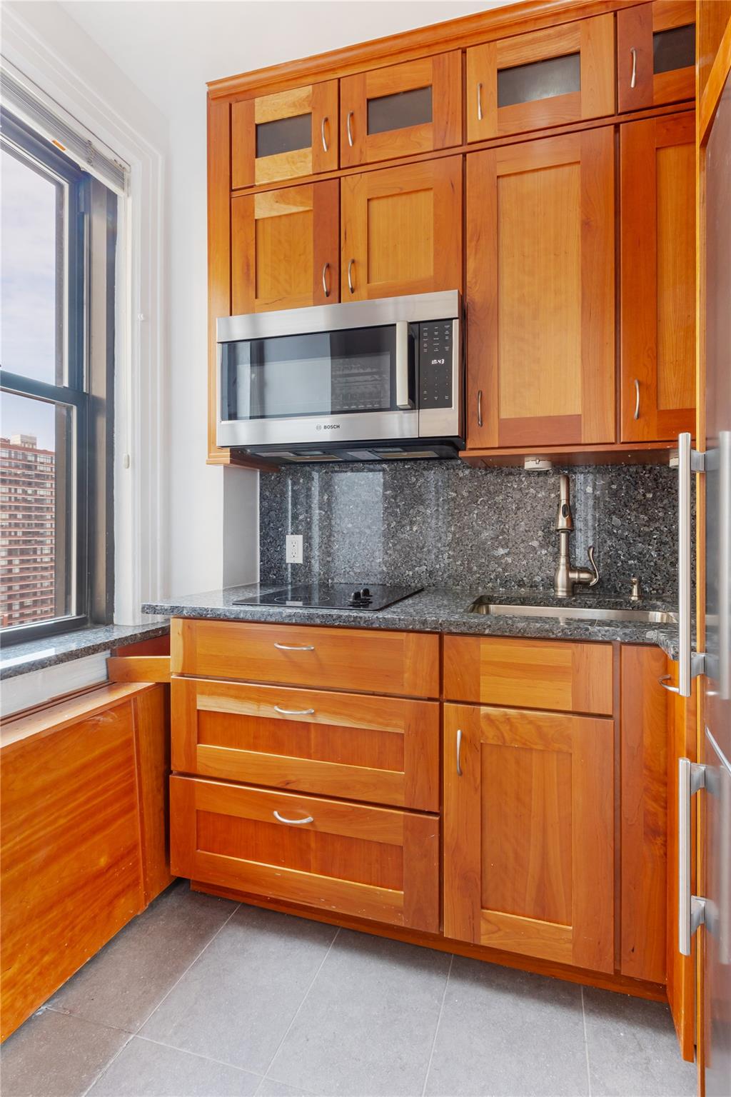 457 W 57th Street 1515