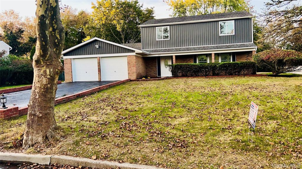 Photo of 107 Sequoia Drive, Coram, NY 11727 (MLS # 922671)