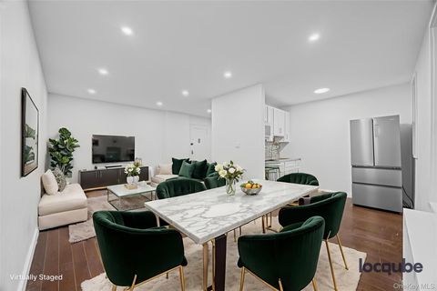 Photo of 2630 Kingsbridge Terrace Ter #5T, Bronx, NY 10463 (MLS # 927204)