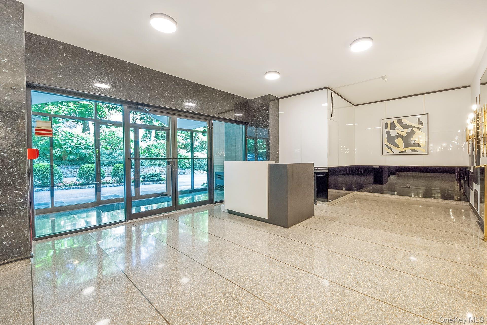 1200 Midland Avenue 8f