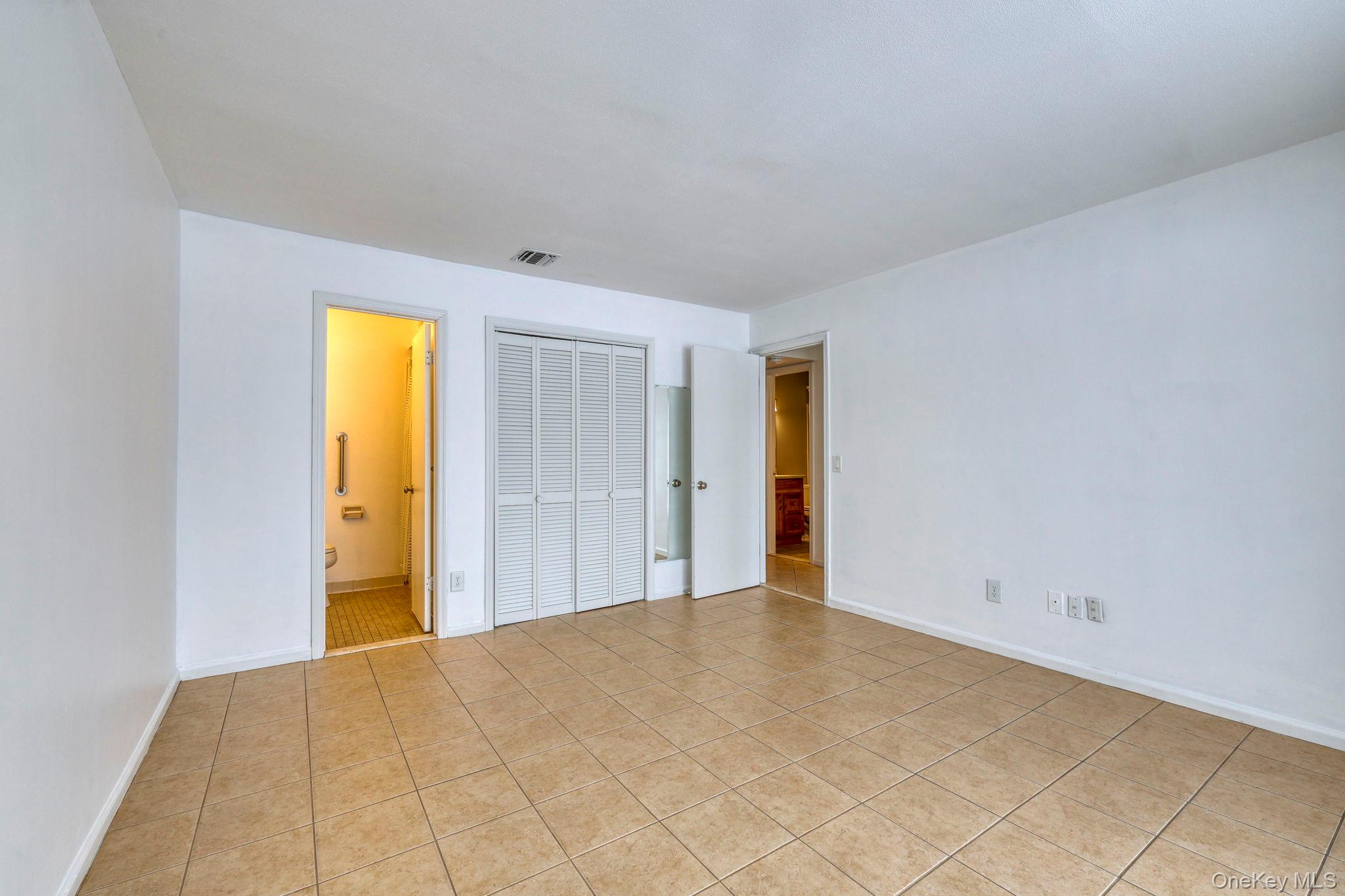 276 Temple Hill Road 2513