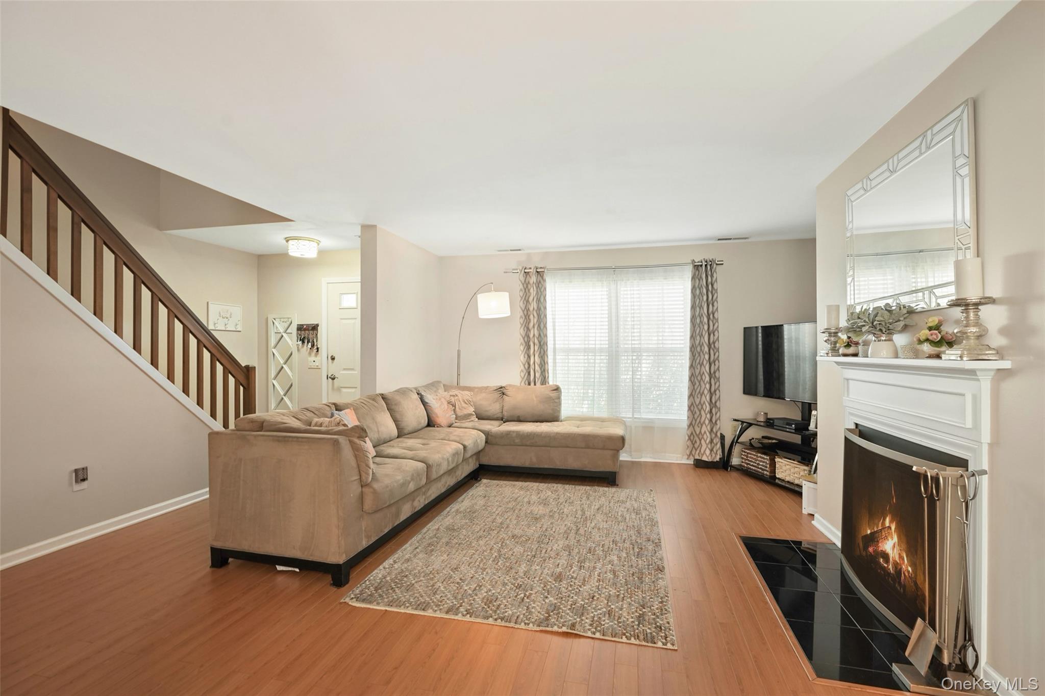6002 Applewood Circle