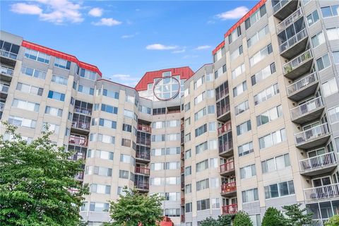 10 Stewart Place 5AW White Plains NY 10603