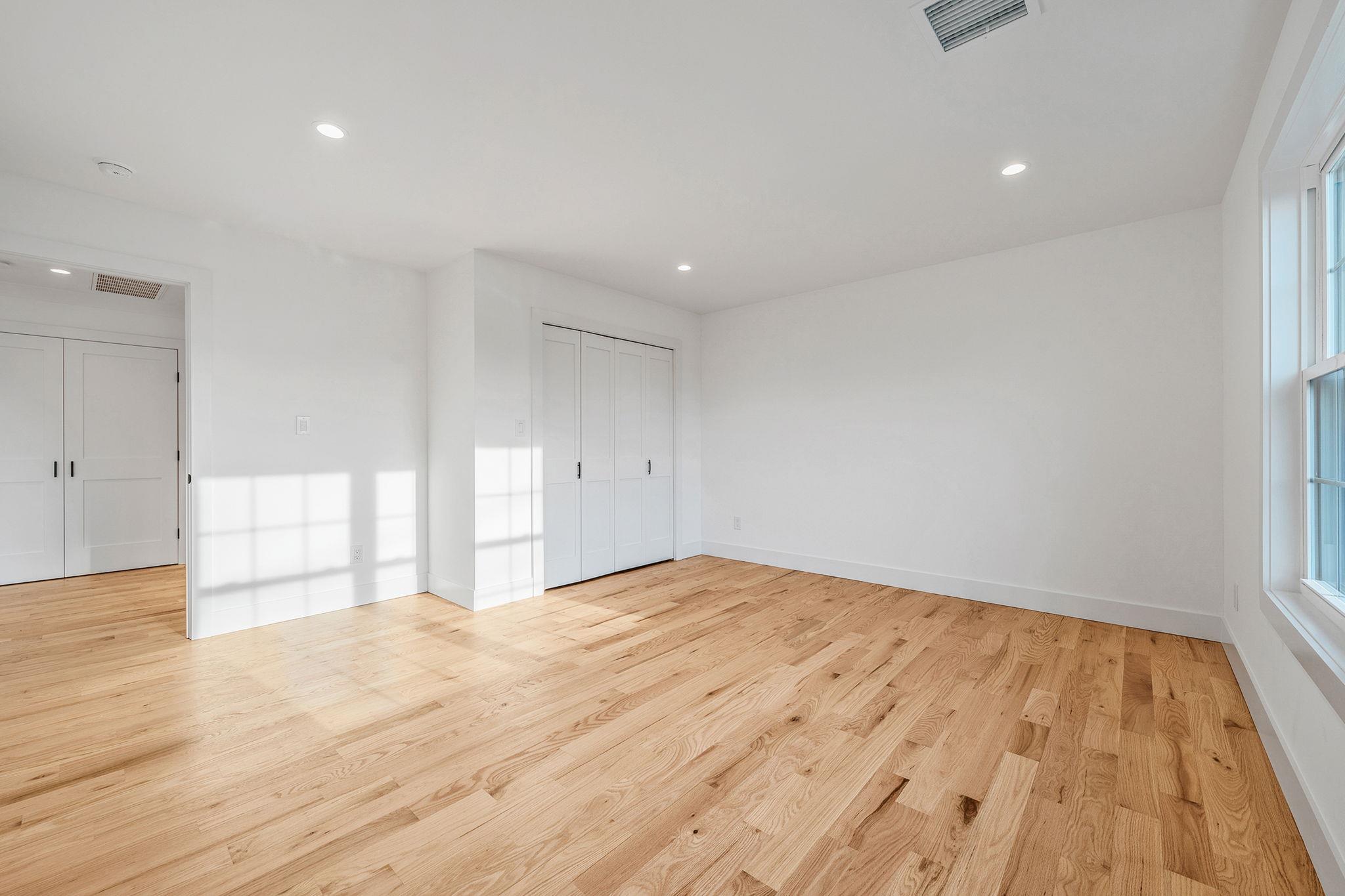 2767 Essex Court, Oceanside, New York image 12