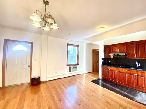 71-77 159th Street Unit 3E, New York, NY 11365 - MLS#: 832260