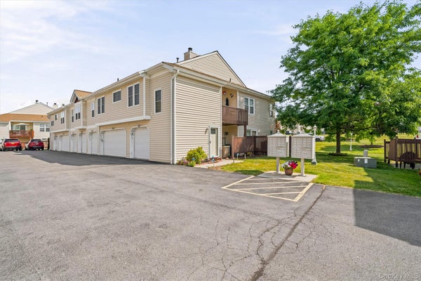 3414 WHISPERING HLS, CHESTER, NY 10918 - Image 064a46163b26eab8122f4e29516babc2/3548865568