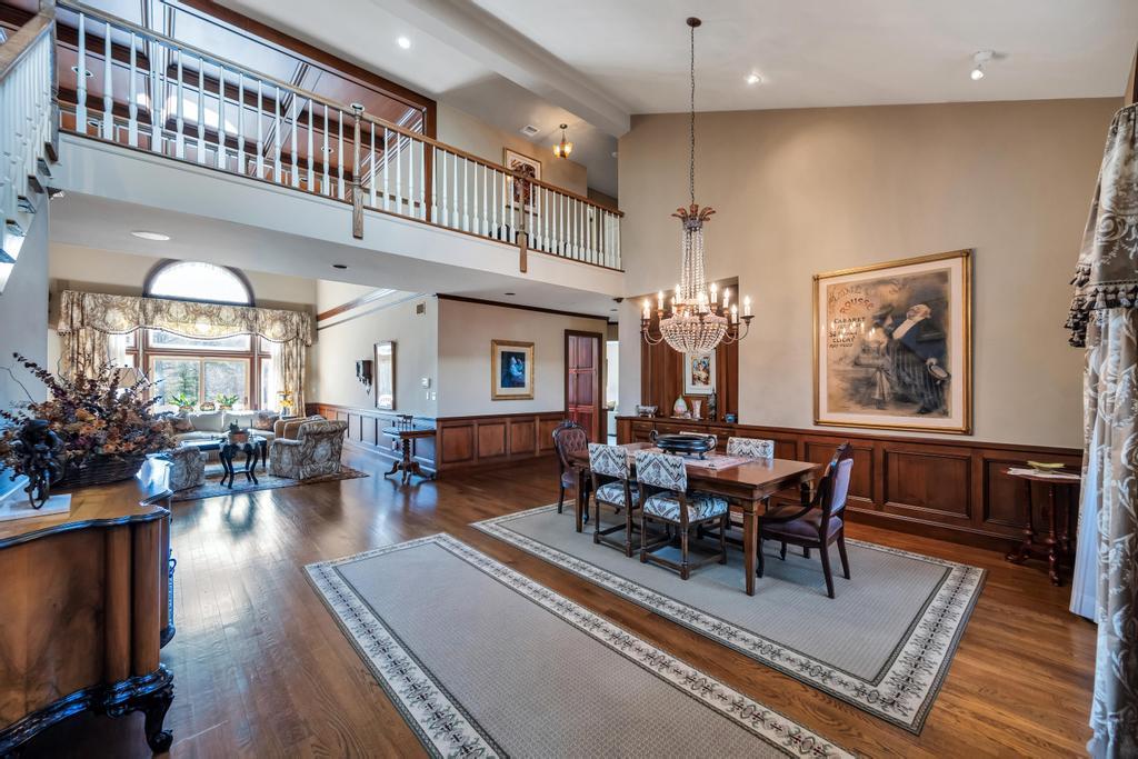 123 Fairway View Drive, Commack, New York image 7