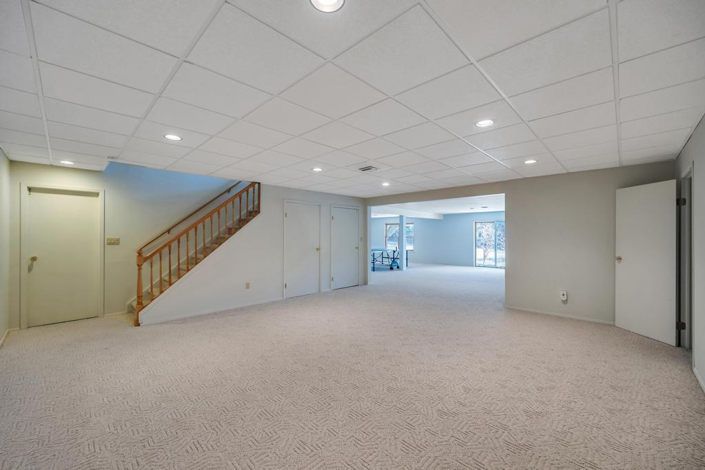 123 Fairway View Drive, Commack, New York image 41