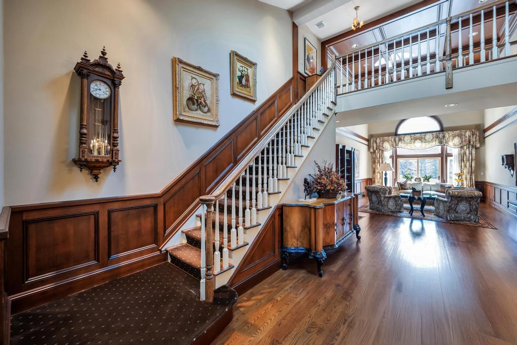 123 Fairway View Drive, Commack, New York image 11