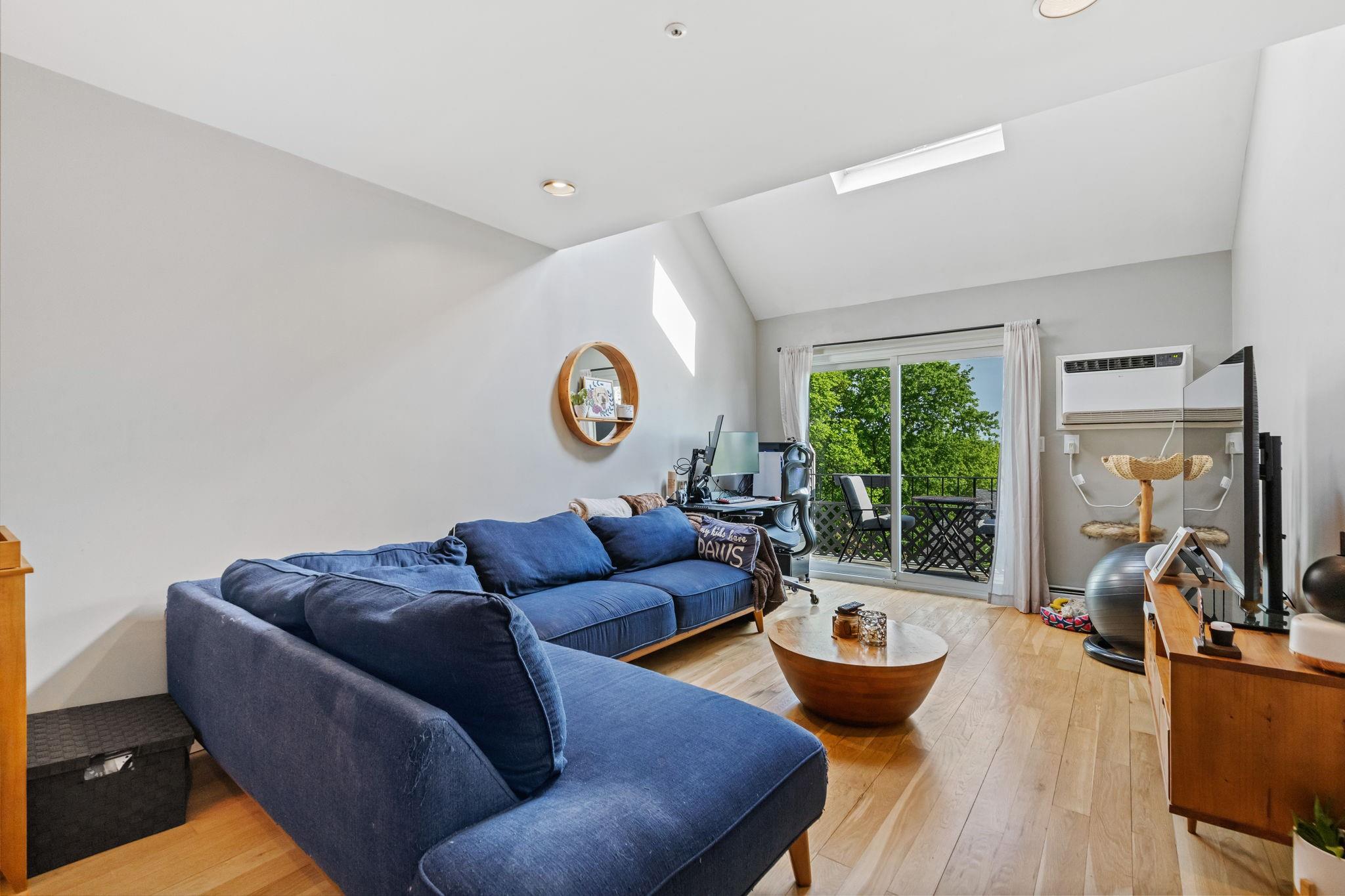 130 N Kensico Avenue 14