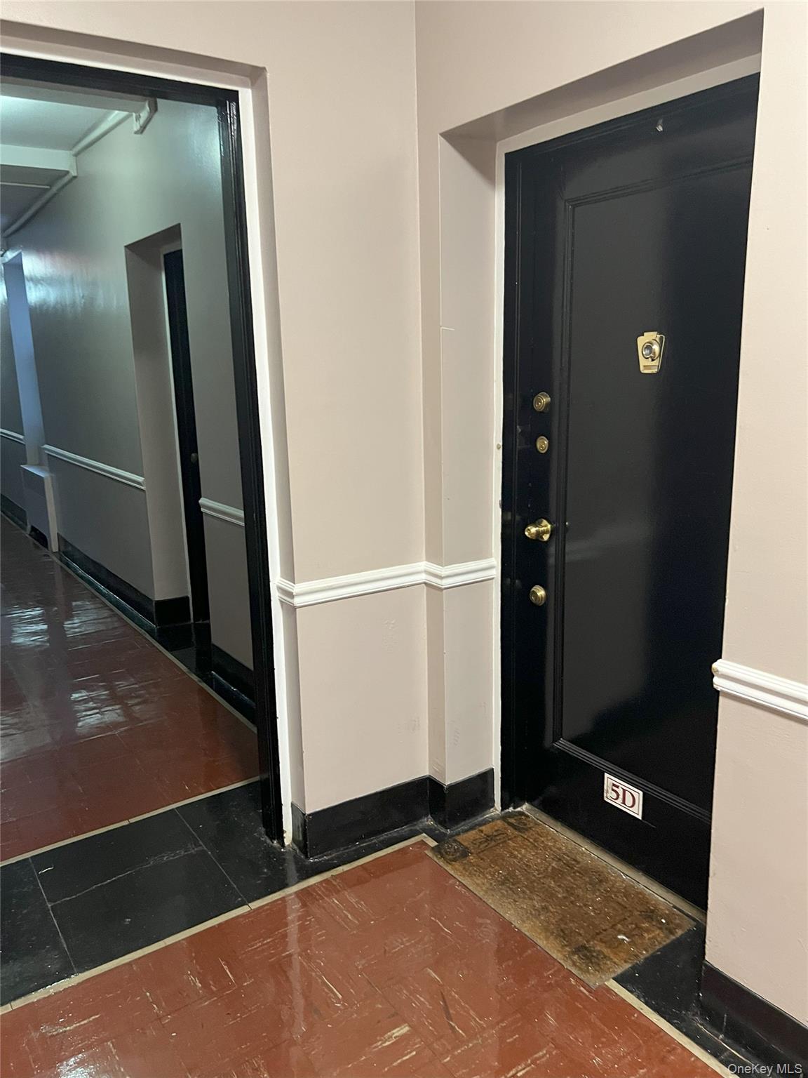 290 Collins Avenue 5-D