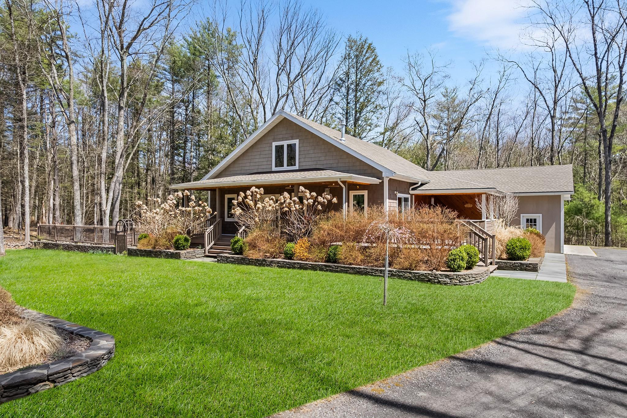 220 John Joy Road, Woodstock, New York image 1