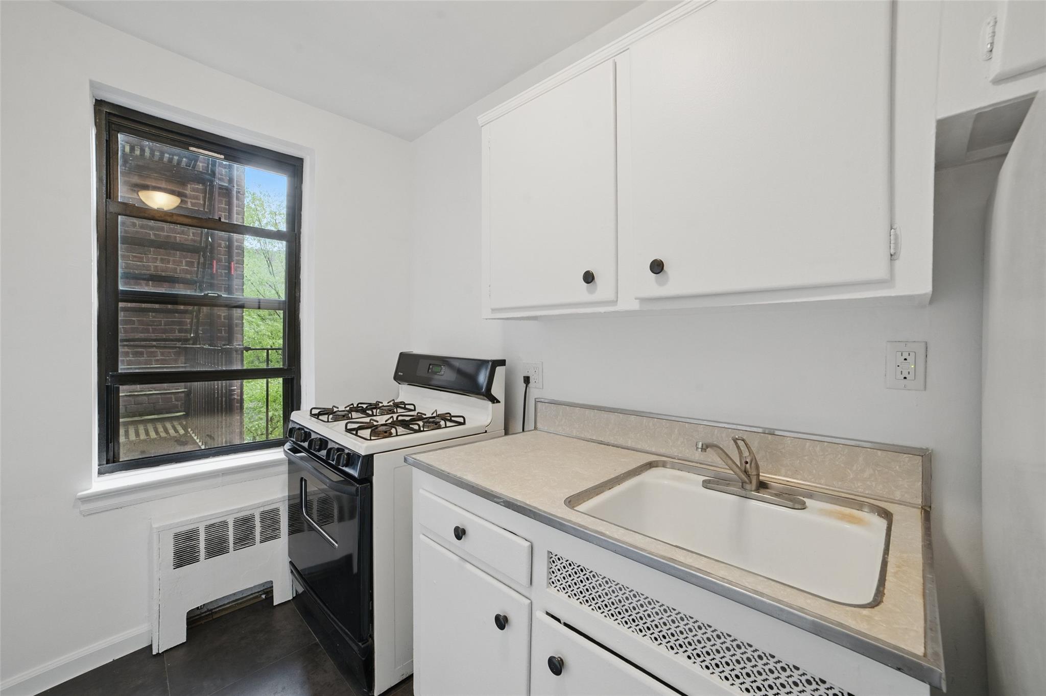 10 Franklin Avenue #4H, White Plains, New York image 12