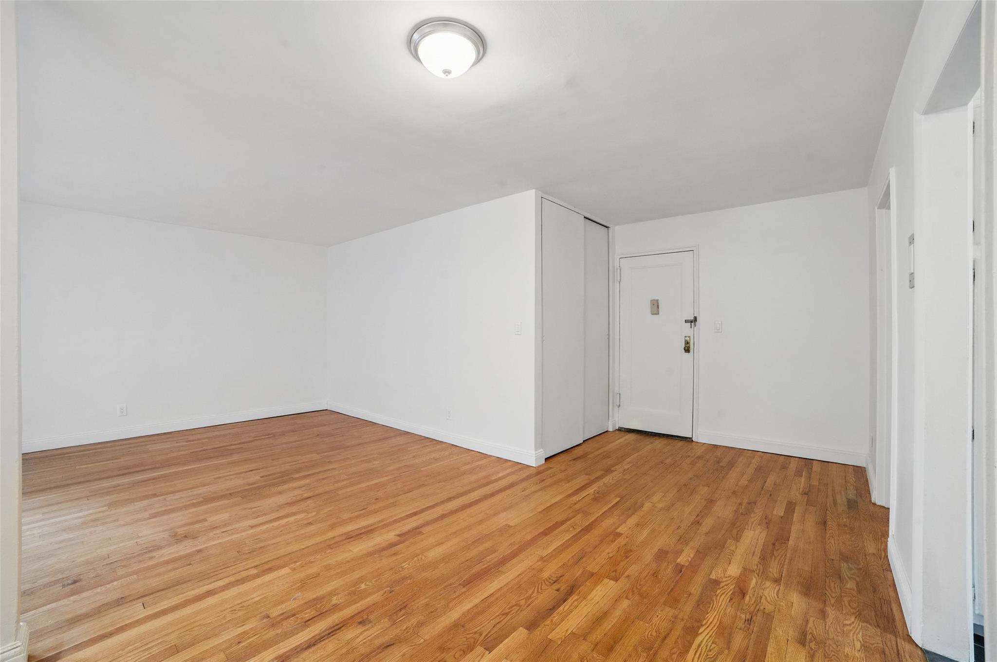 10 Franklin Avenue #4H, White Plains, New York image 4