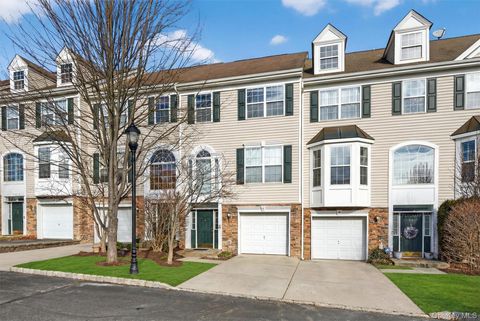 Condo For Sale - 11 Gillian Court<br/> Monroe, NY 10950