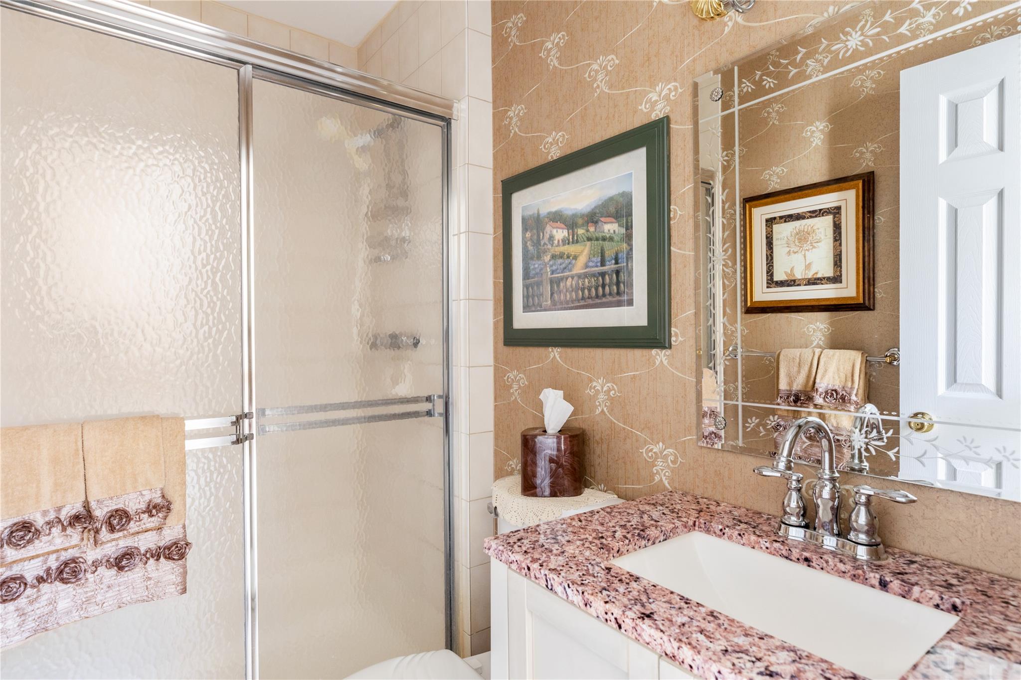 108 Hidden Ponds Circle, Smithtown, New York image 25