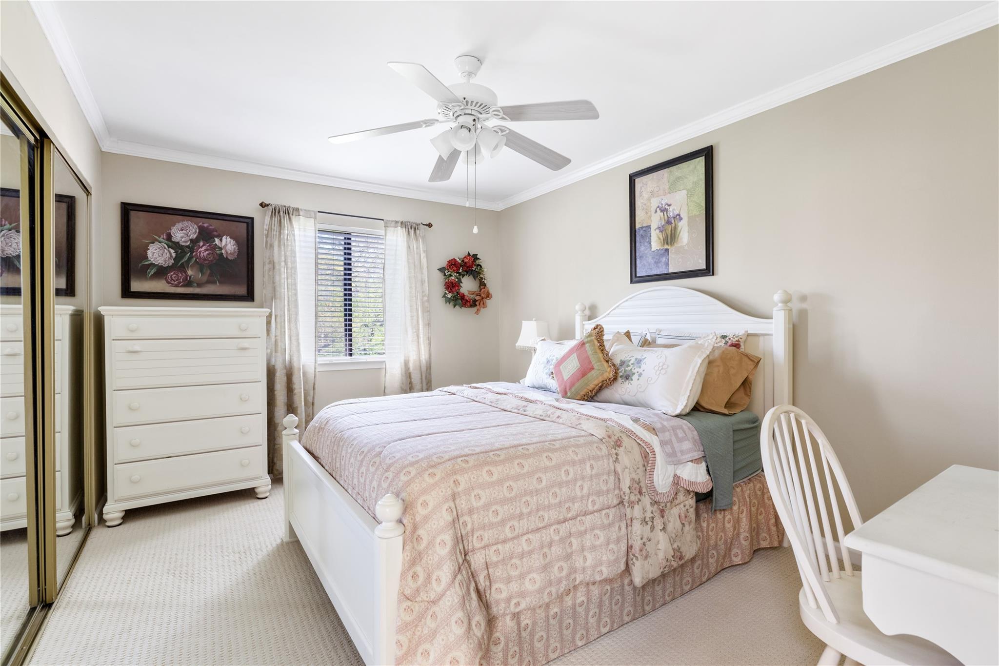 108 Hidden Ponds Circle, Smithtown, New York image 24