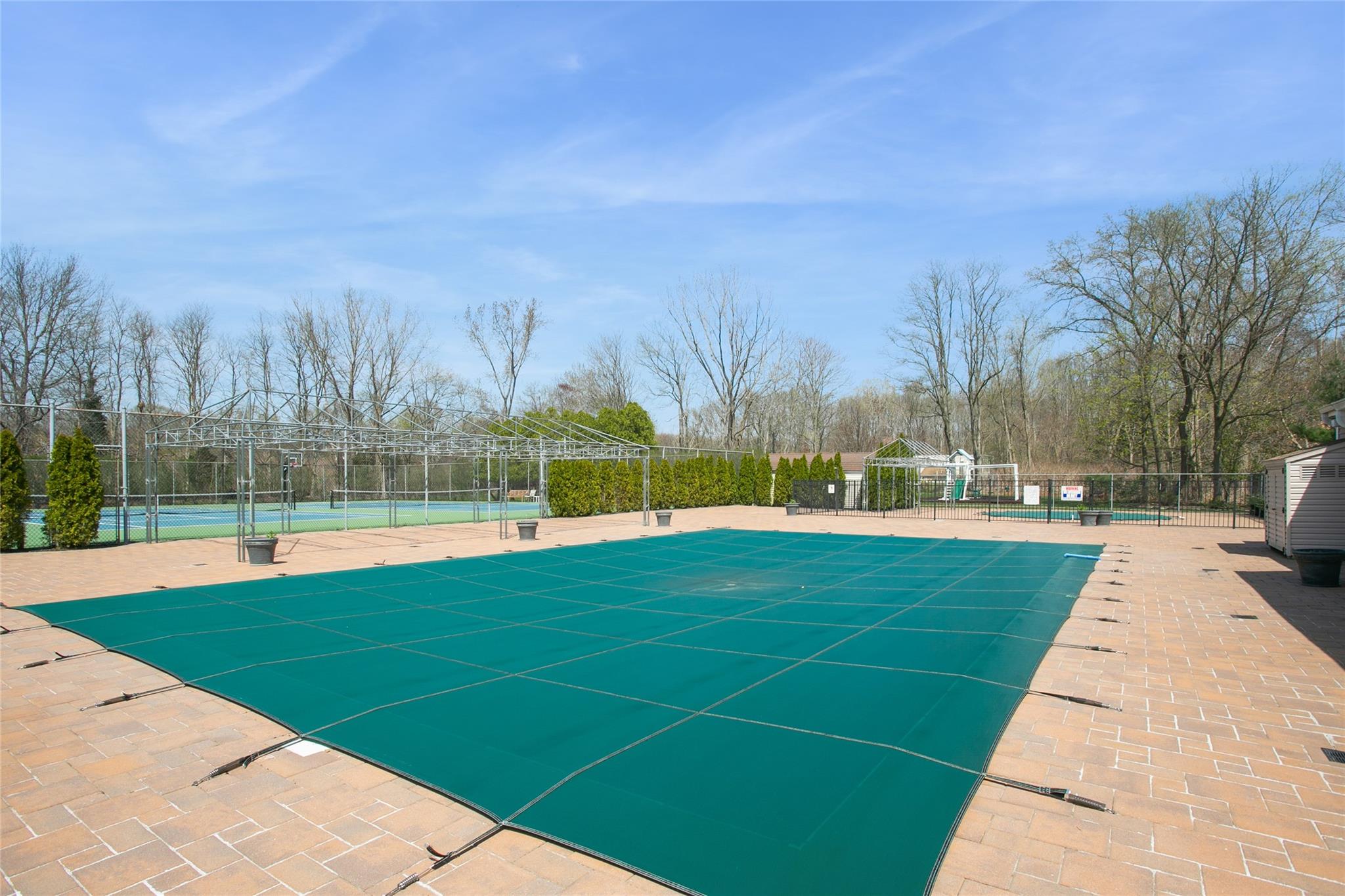 108 Hidden Ponds Circle, Smithtown, New York image 30
