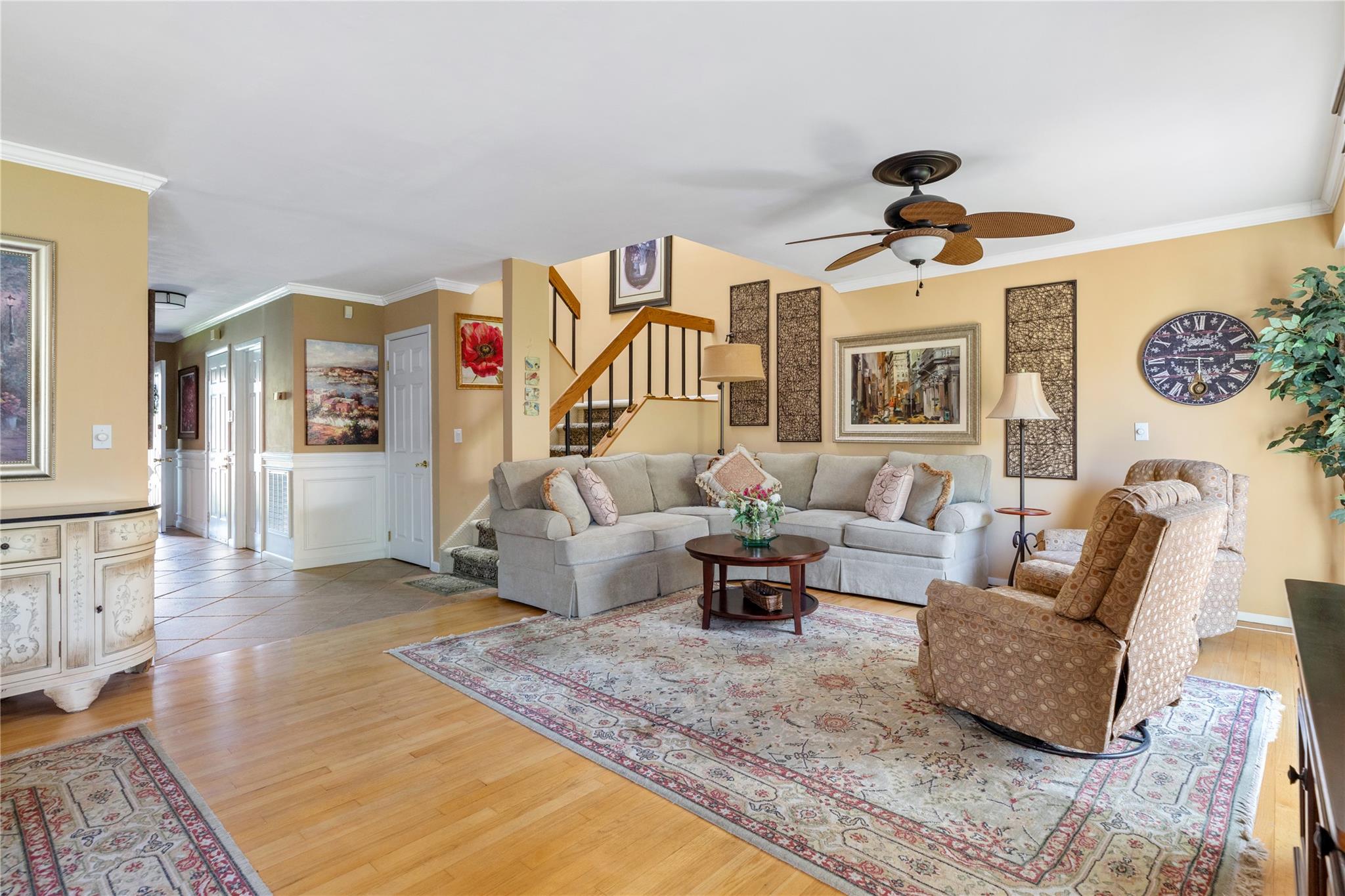 108 Hidden Ponds Circle, Smithtown, New York image 14