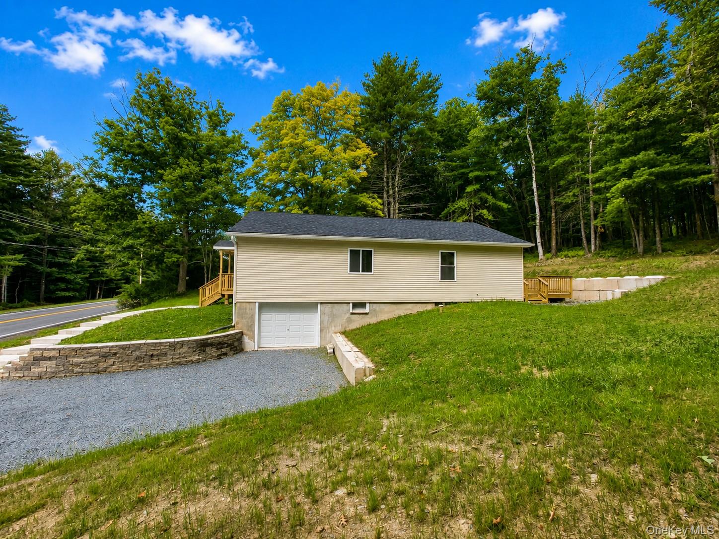 943 State Route 55