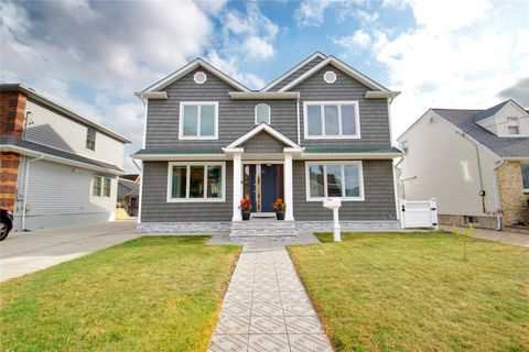 48 2nd Street New Hyde Park NY 11040