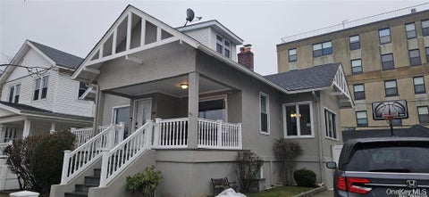 Apartment For Rent - 218 W Chester Street<br/> Nassau County, Long Beach, NY 11561