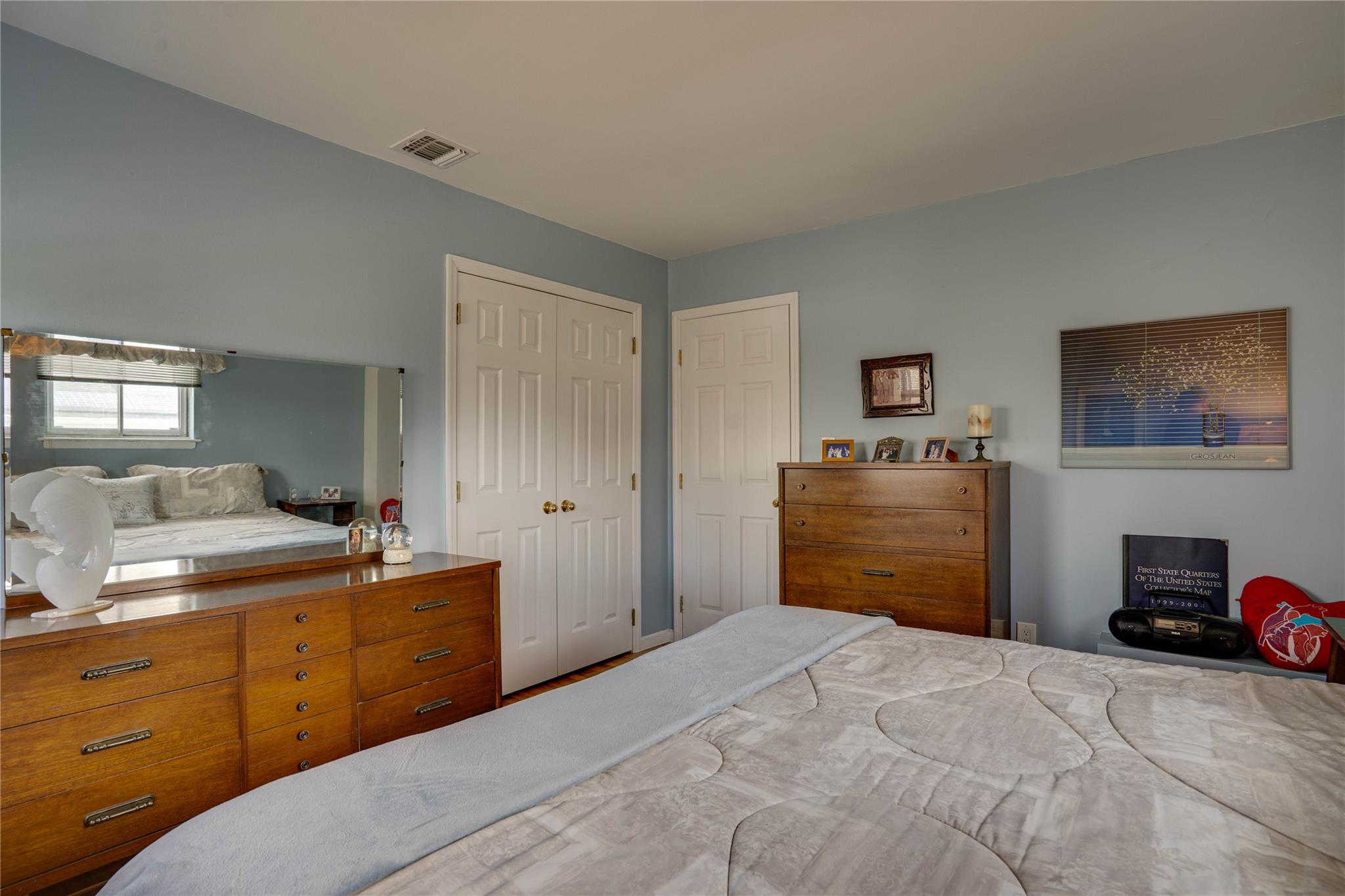34 Pittoni Drive, Commack, New York image 24