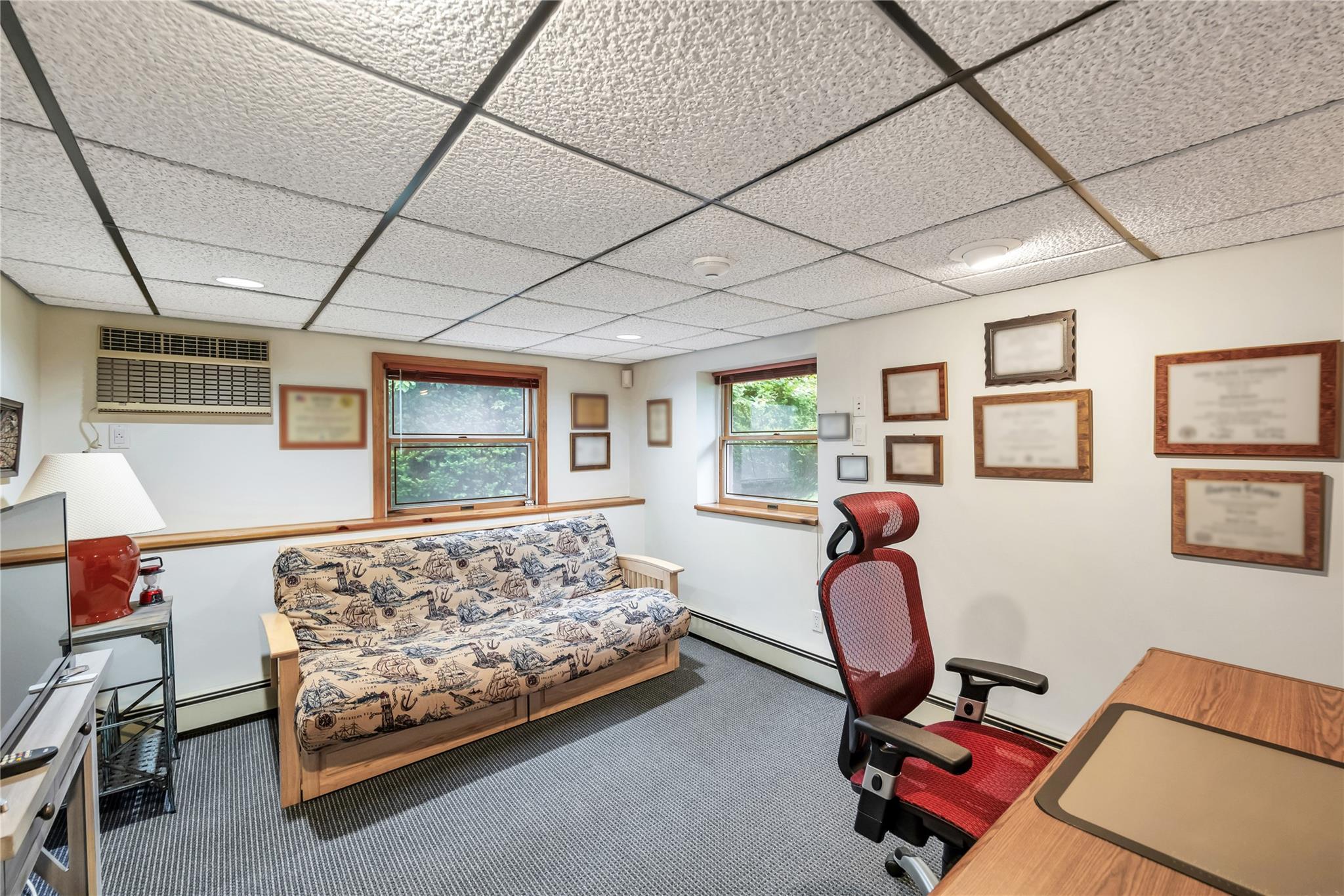 18 Commander Vic Lane, Nesconset, New York image 32