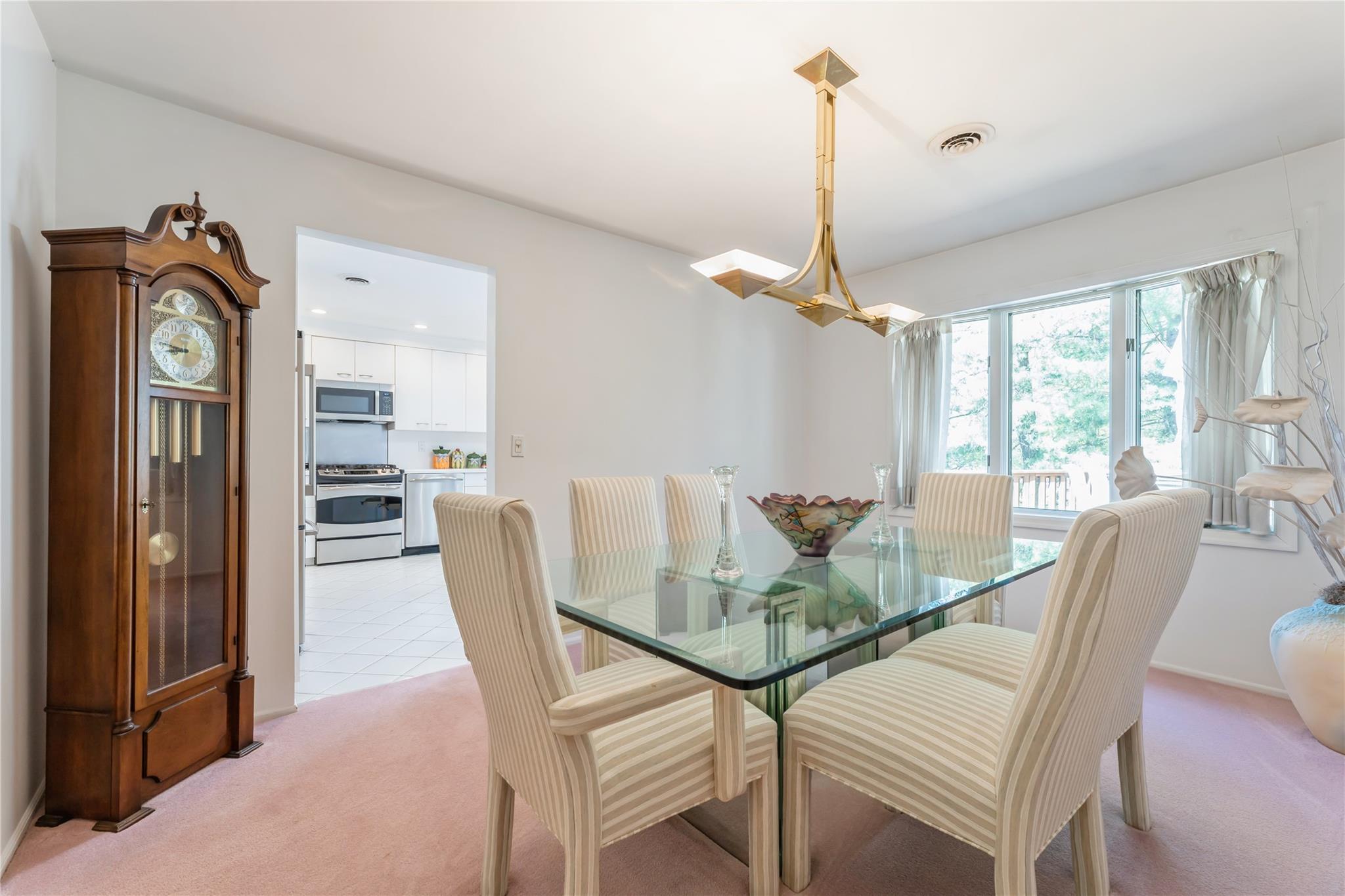 28 Verona Court, New City, New York image 10
