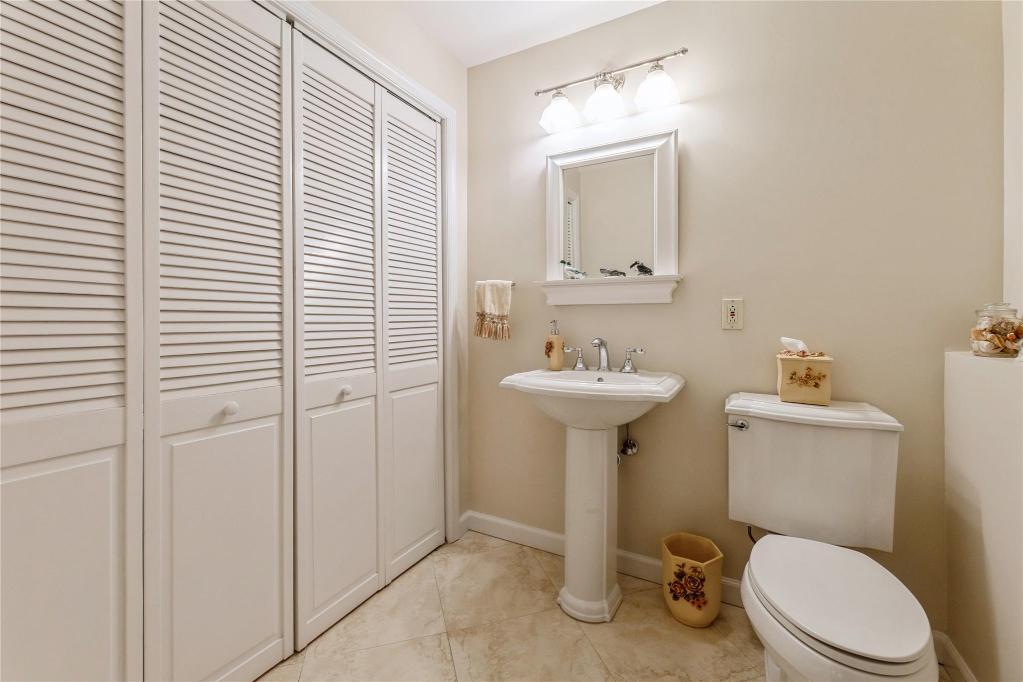 28 Verona Court, New City, New York image 28