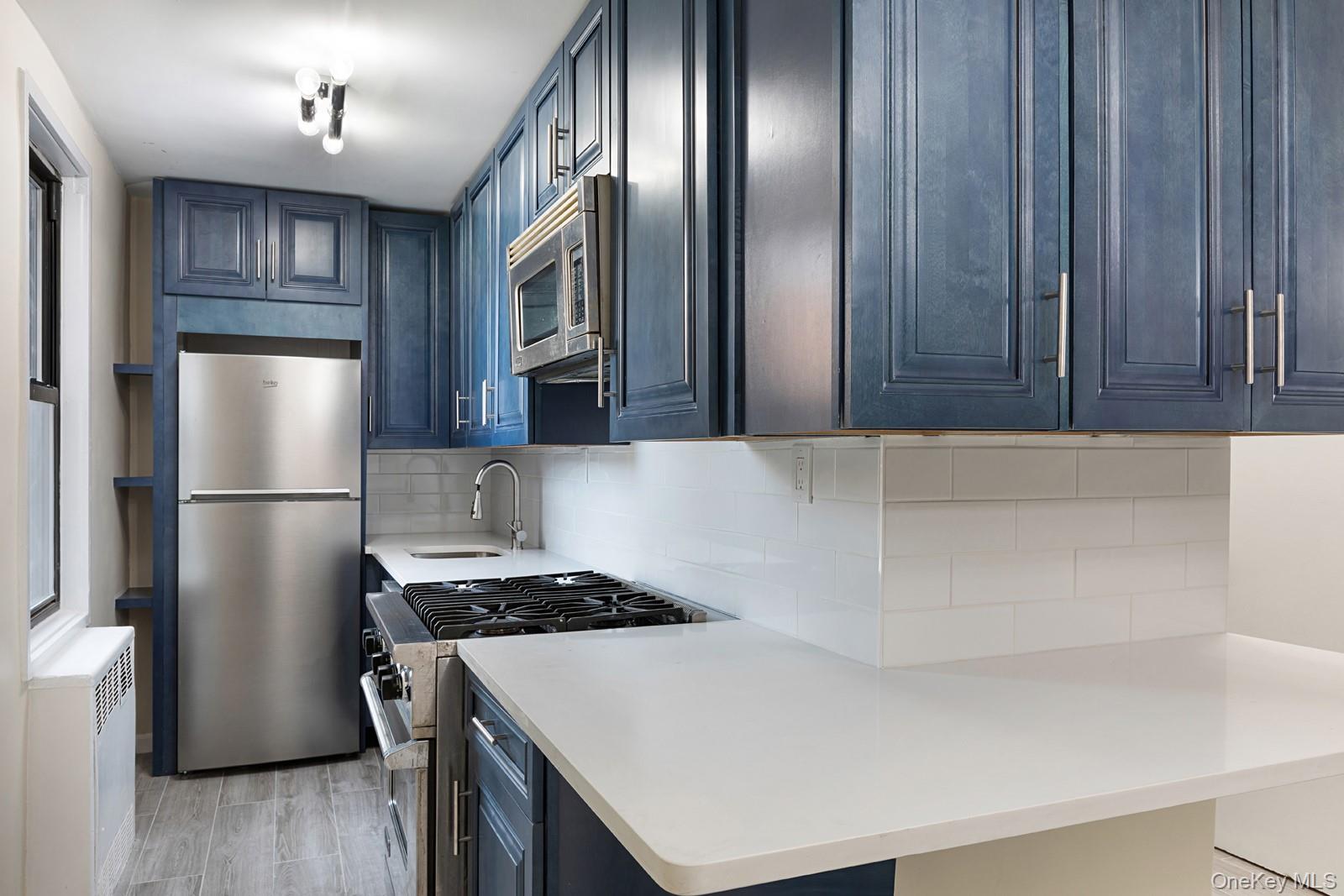 241 E 76th Street 9I