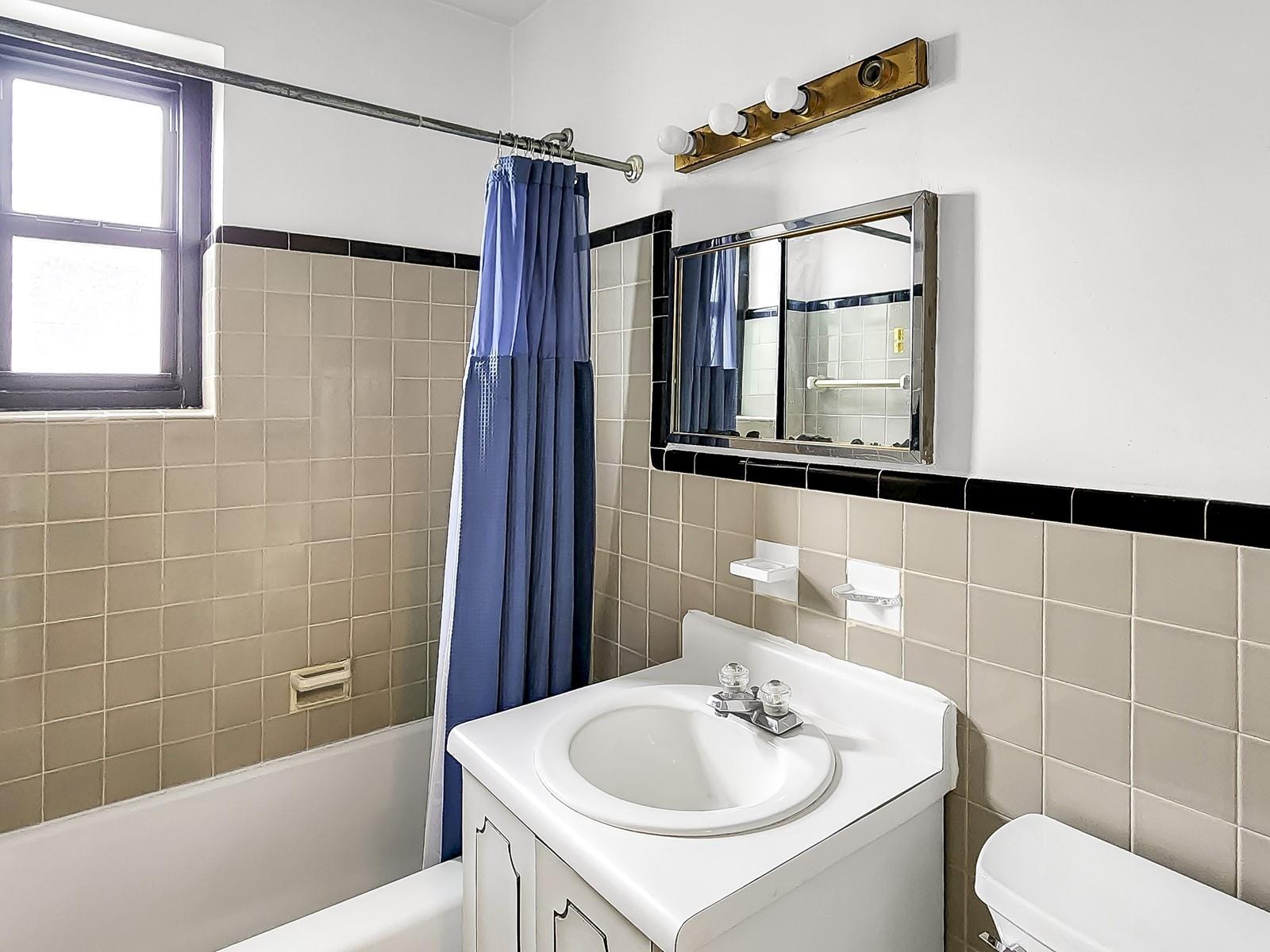 139-15 28th Road #5A, Flushing, New York image 7
