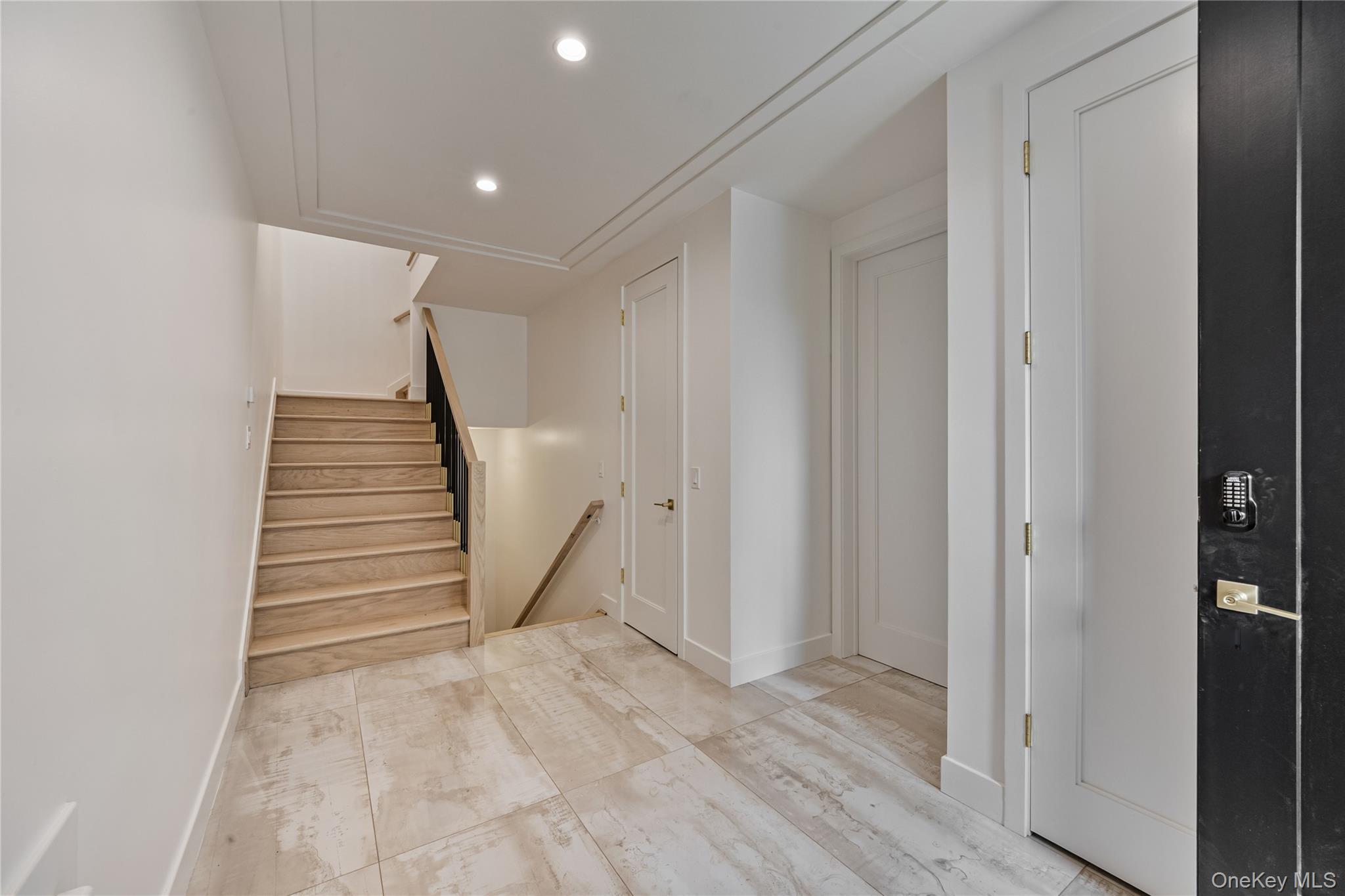 15 Northbrook Road 201