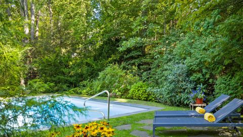 Tiny photo for 20 Lewis Road, Irvington, NY 10533 (MLS # 903145)