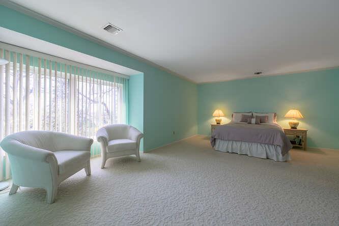 94 Windsor Gate Drive, New Hyde Park, New York image 13
