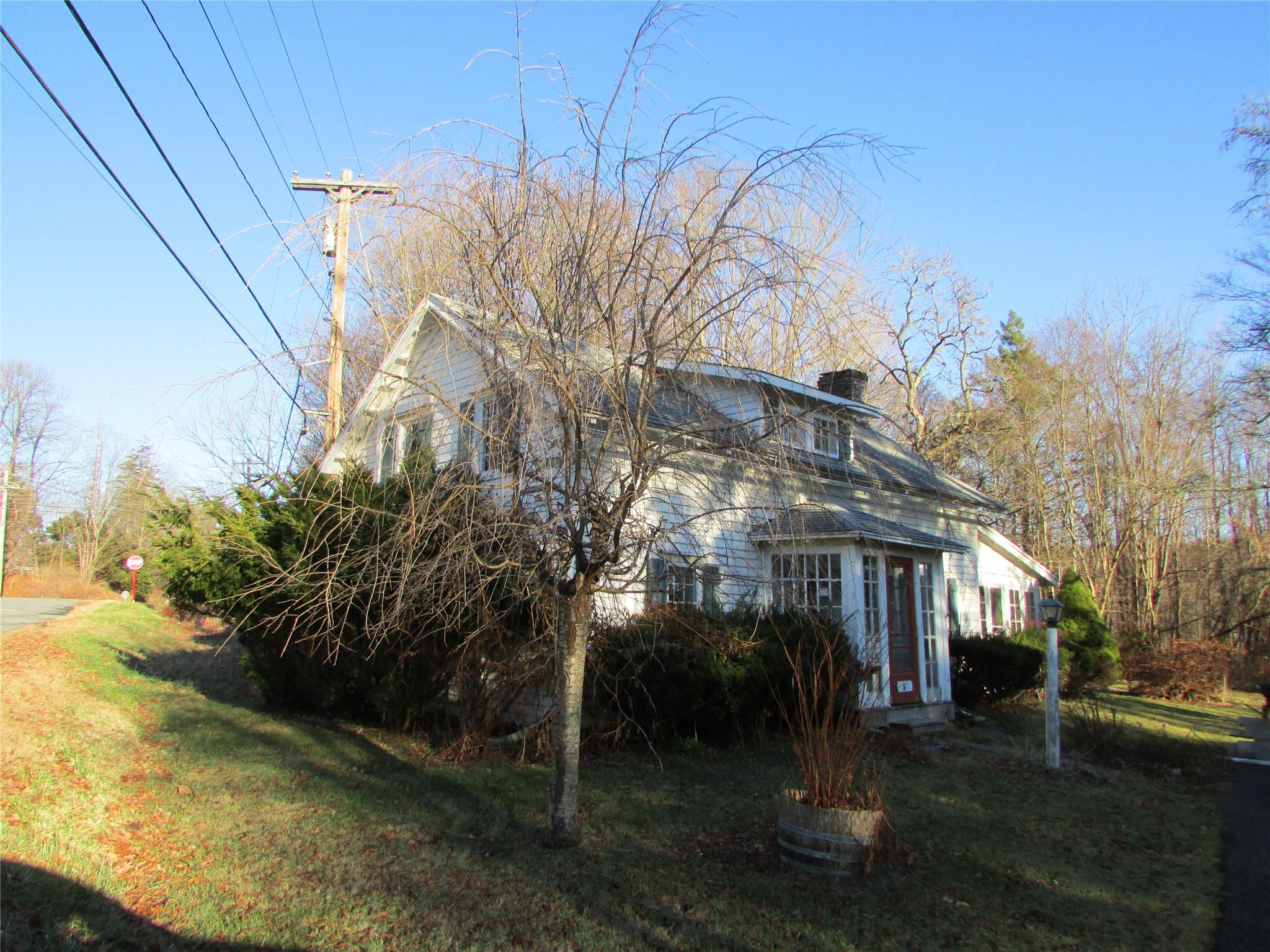 62 Hazzard Lane, Highland Mills, New York image 1