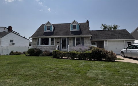 Photo of 3642 Lark Street, Levittown, NY 11756 (MLS # 1029786)