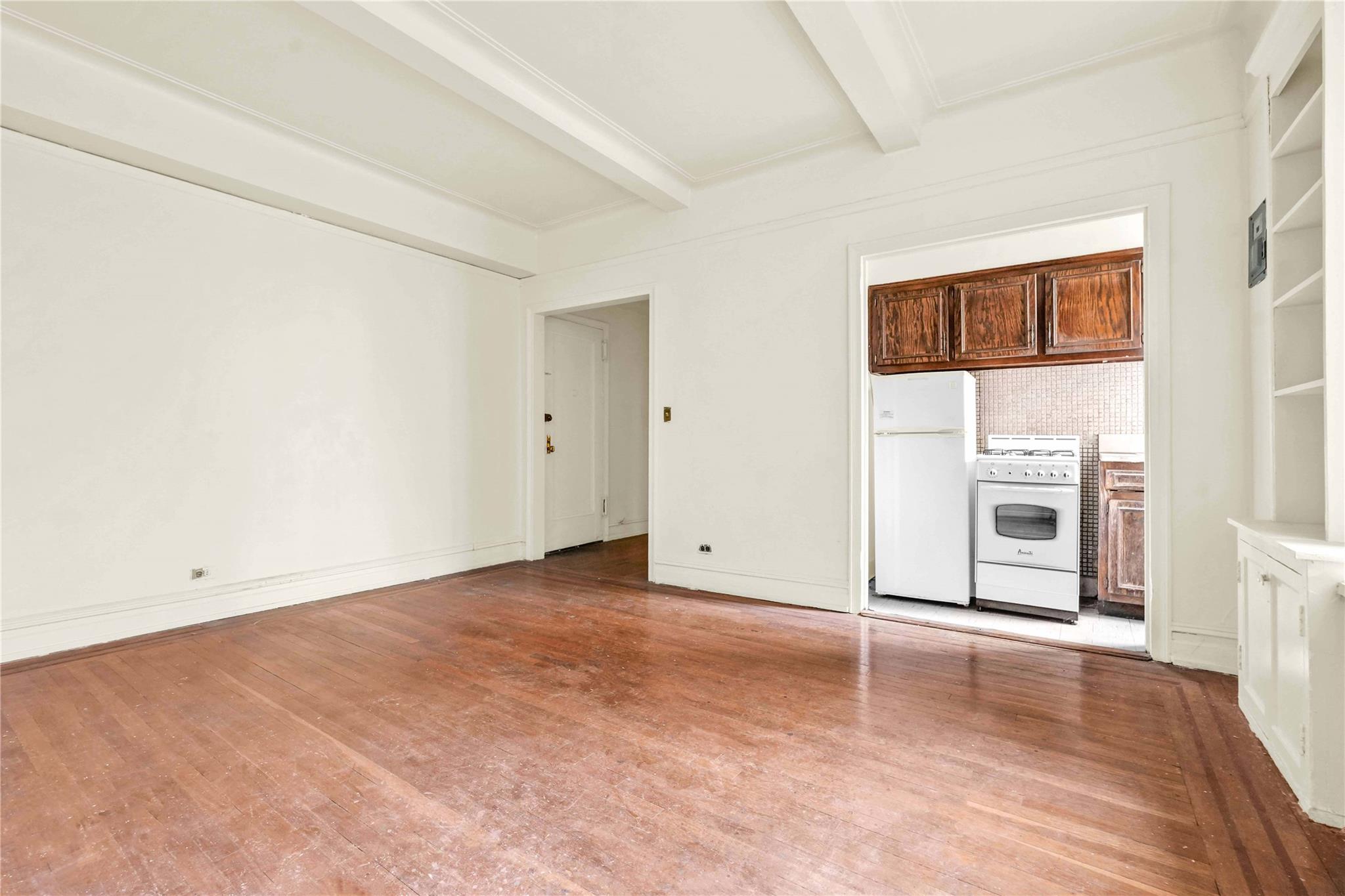 73-37 Austin Street #2E, Forest Hills, New York image 13