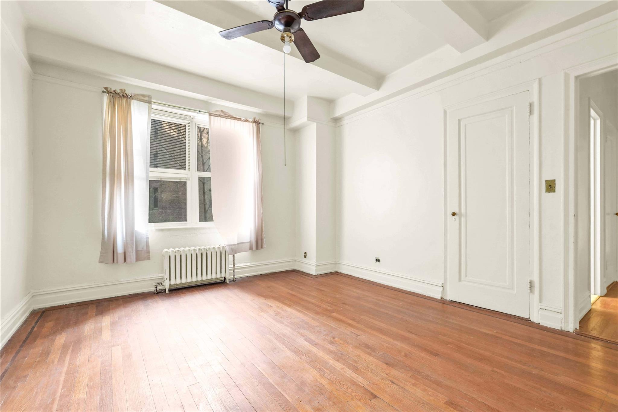 73-37 Austin Street #2E, Forest Hills, New York image 9