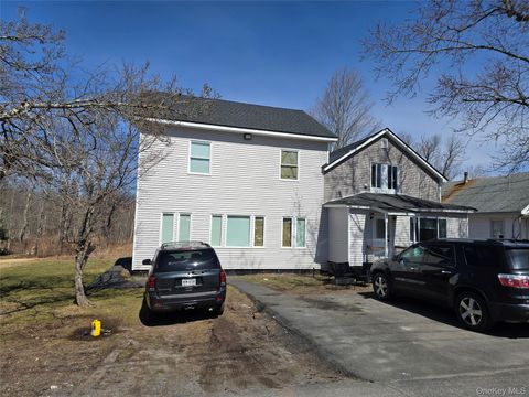 35 Woodcliff Avenue Monticello NY 12701