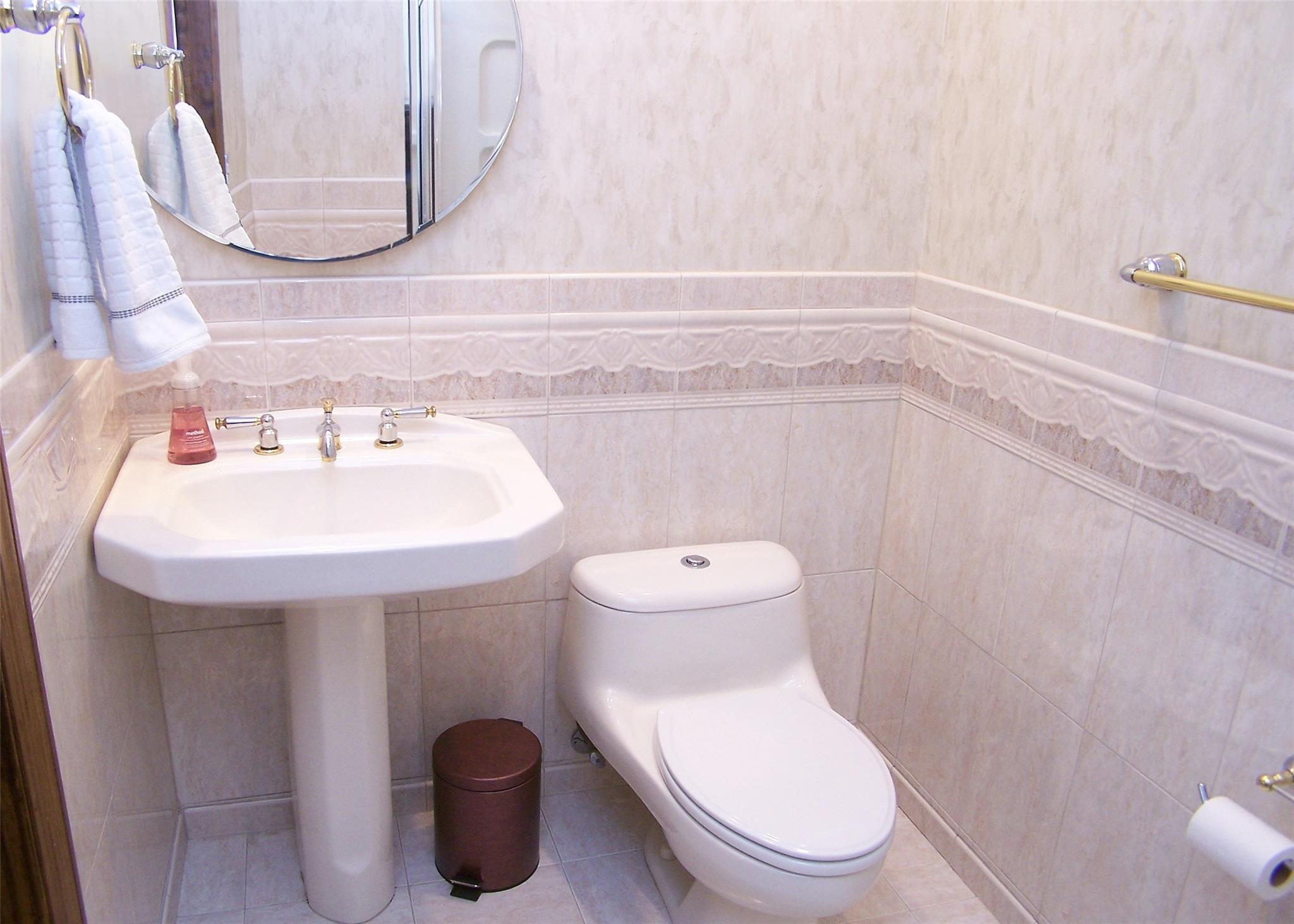 91 Birchwood Road, Coram, New York image 10