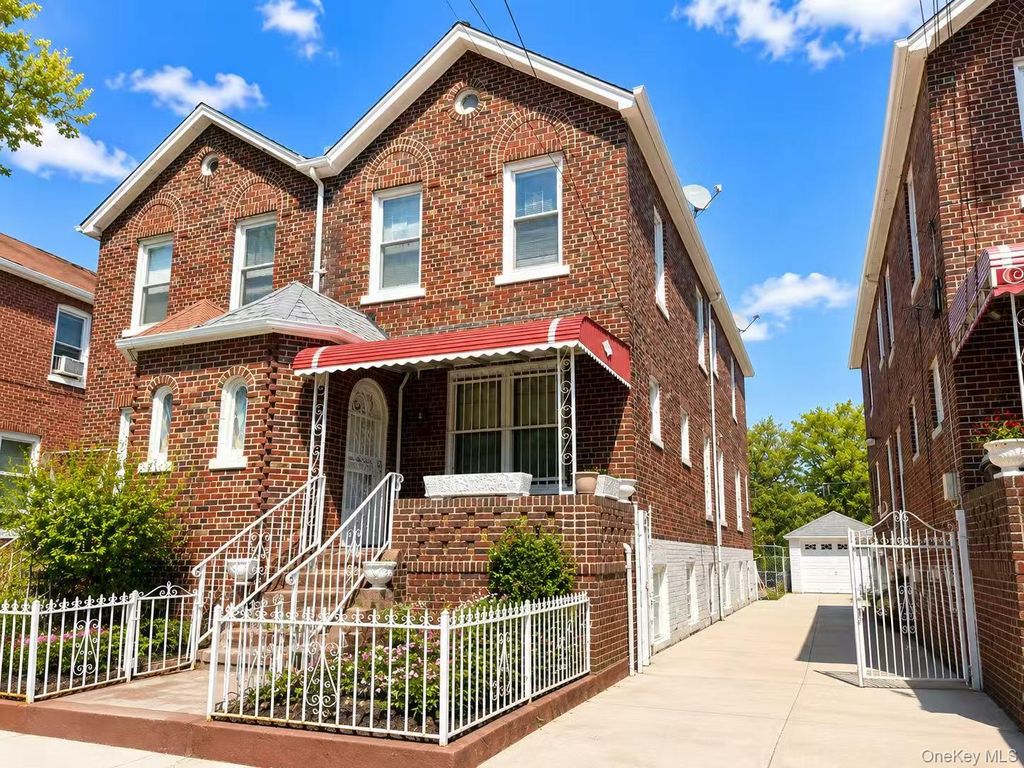 Photo of 53 E 59th Street, Brooklyn, NY 11203 (MLS # 1002029)