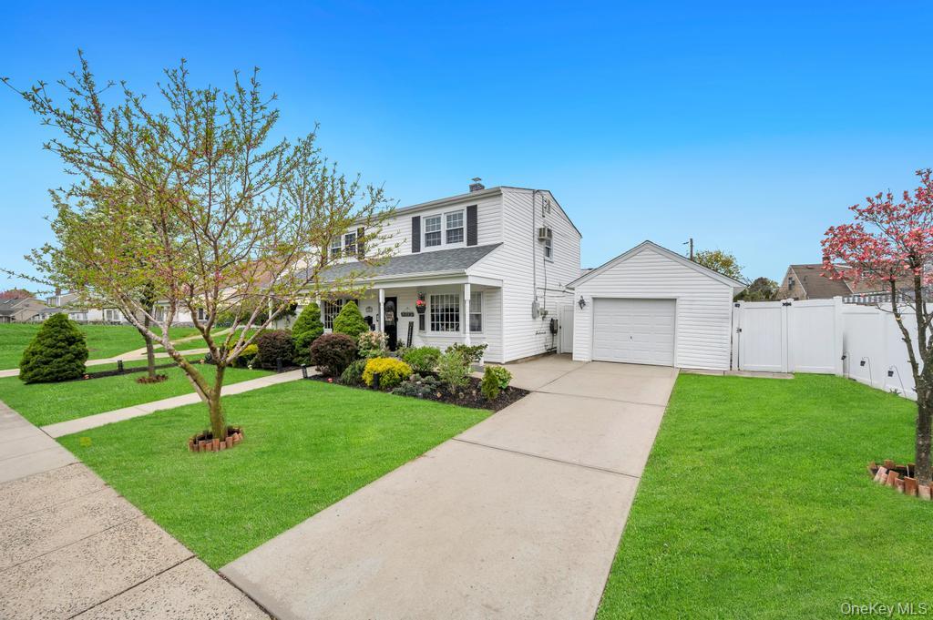 104 Saddle Lane